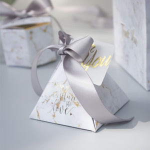 YOURANWISH 50pcs/lot Triangular Pyramid gift box wedding favors and gifts candy box wedding gifts for guests wedding decoration