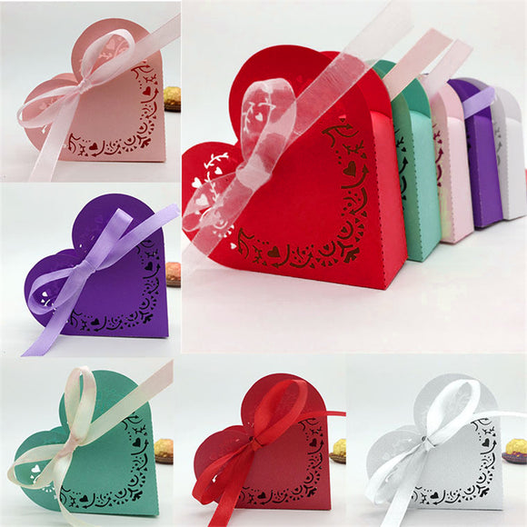 50pcs Laser Cut Heart Wedding Candy Boxes Gift Box with Ribbon Birthday Sweet Bag Wedding Favors box For Guest Party Supplies 8Z